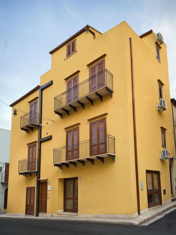 Residence Mareluna Castellammare del Golfo Eksteriør billede